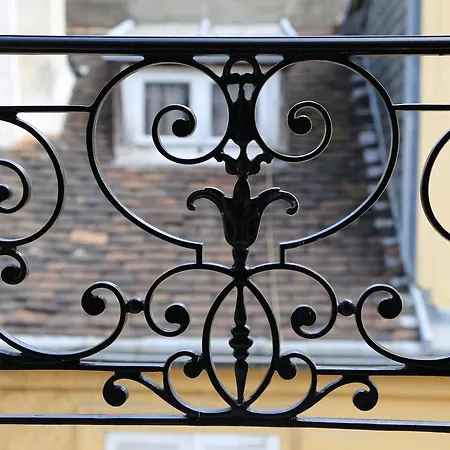Le Clos De L'Olivier-2